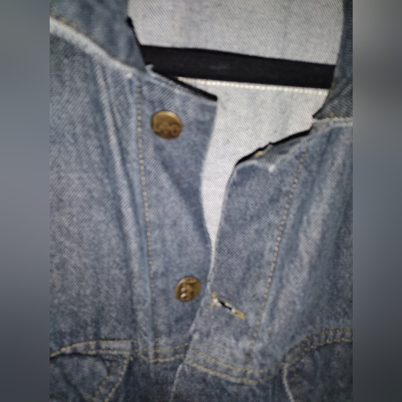 Handpainted bespoke artist tribal Pinoy Jean denim vest Filipino Phillipennes - Picture 3 of 5